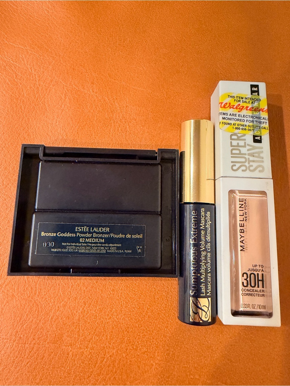 Makeup bundle - Picture 3 of 3